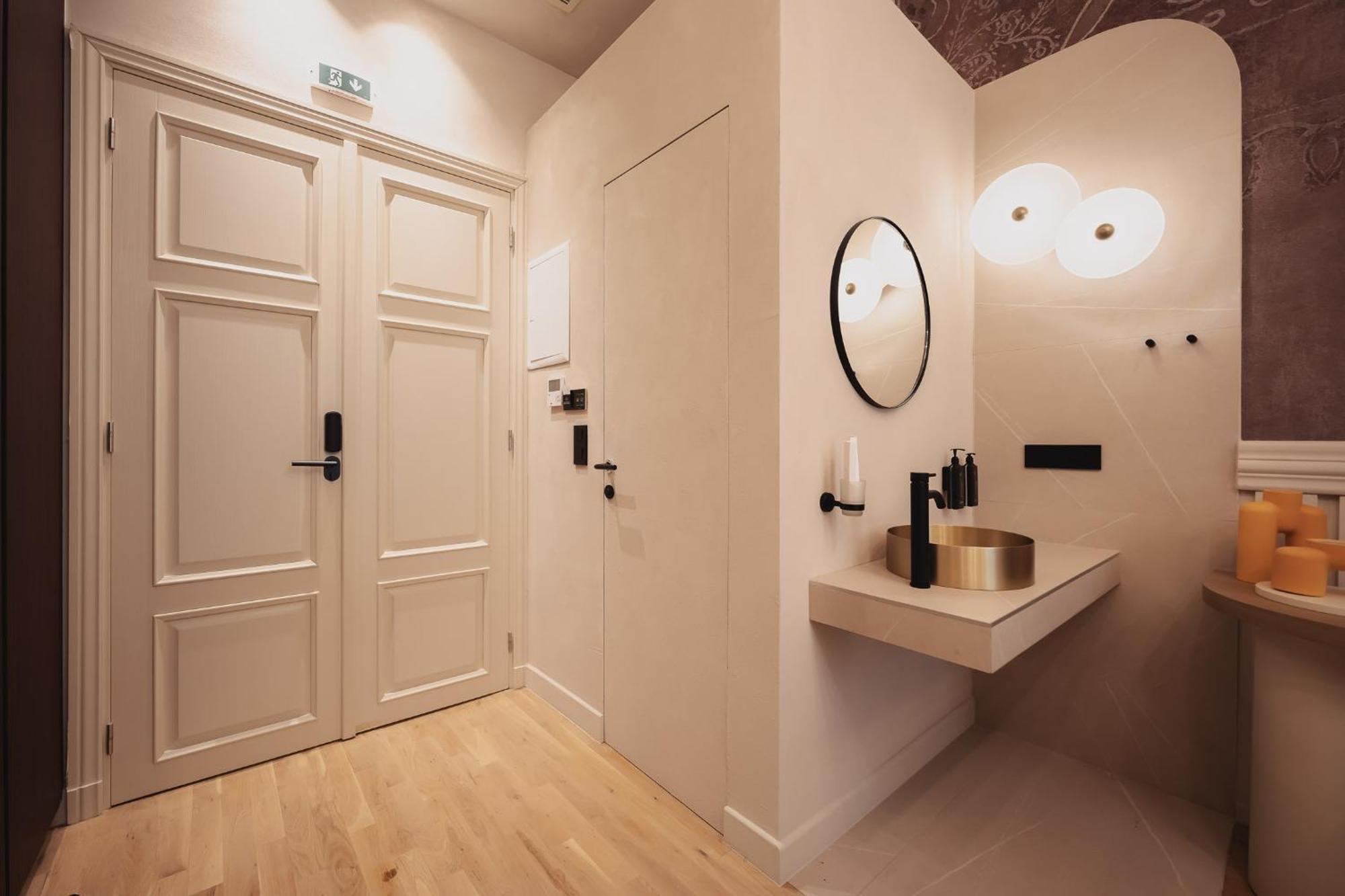 Zenith Premium Suites Thessaloniki Room photo
