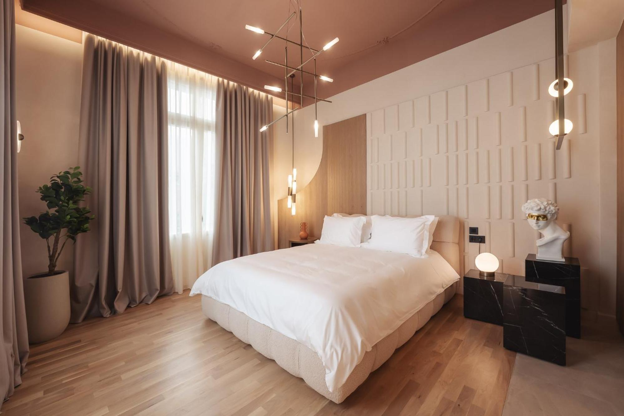 Zenith Premium Suites Thessaloniki Room photo