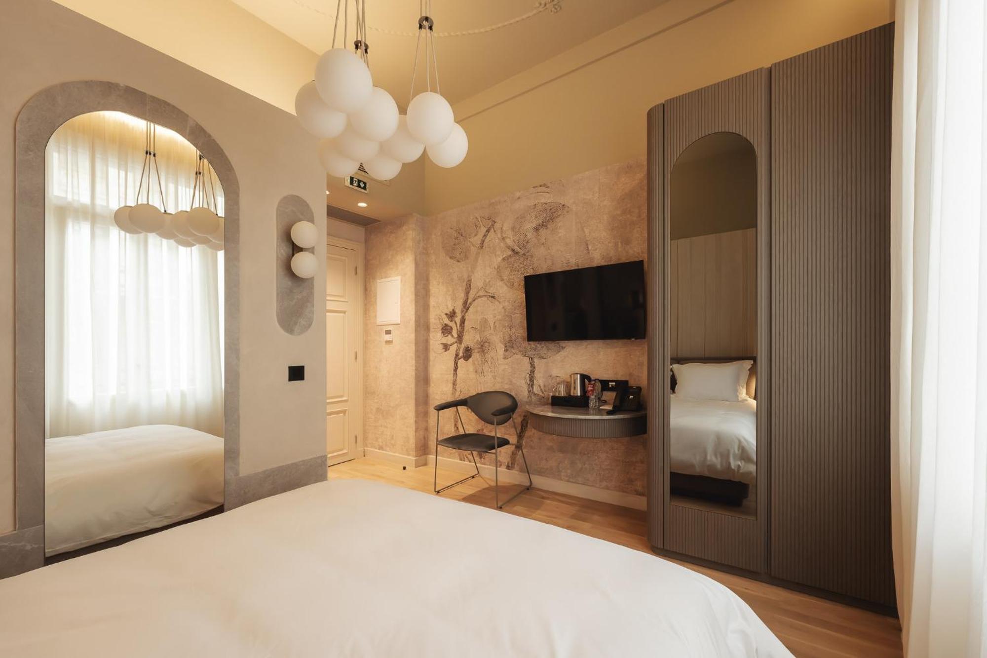 Zenith Premium Suites Thessaloniki Room photo